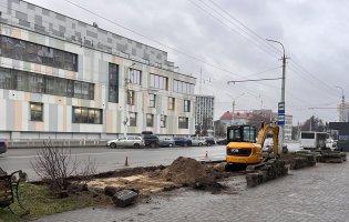 У Луцьку навпроти РЦ «Промінь» з’явиться нова парковка