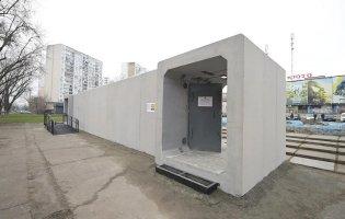 У Києві встановили перше мобільне укриття