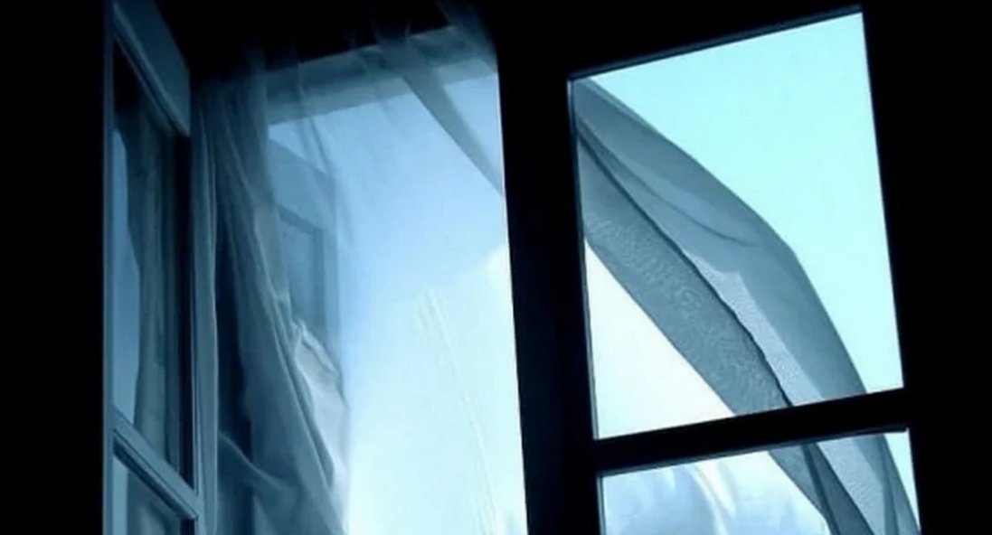 У Луцьку 9-го поверху вистрибнув чоловік