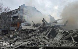 У Харкові росіяни вдарили по багатоповерхівці