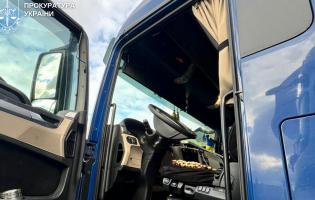 Судять волинянина, який намагався вивезти громадянина в Польщу, сховавши у вантажівці