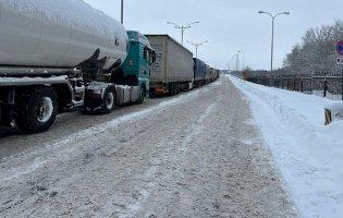 Вантажівки можуть рухатися волинськими трасами