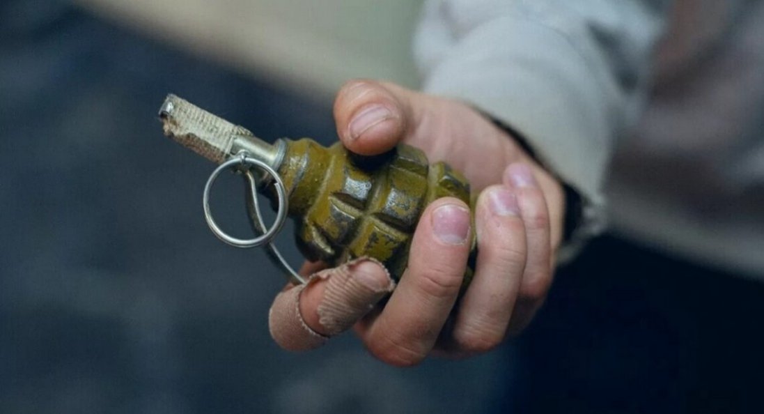 У Києві чоловік підірвав гранату у хостелі