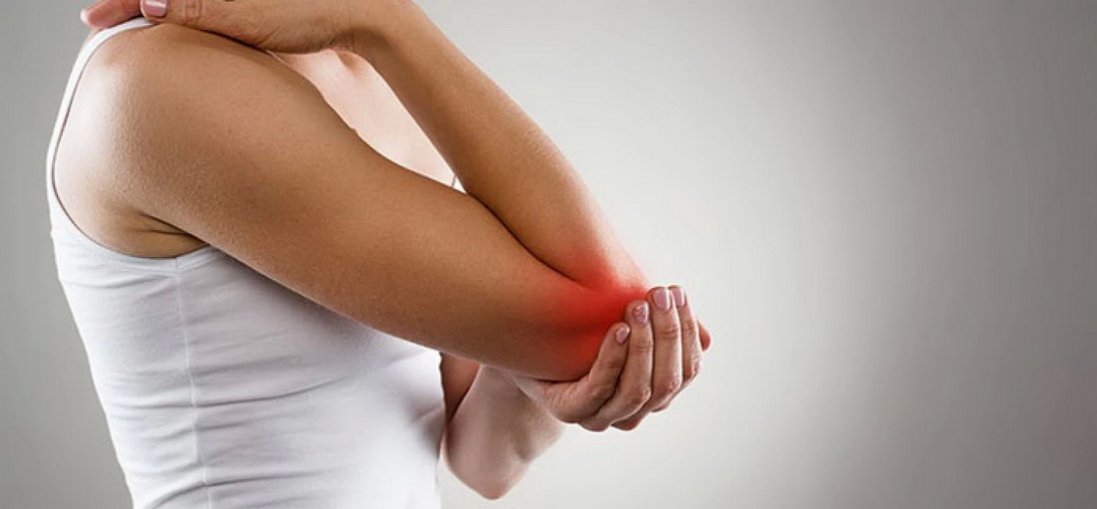 Чому з віком починають боліти суглоби, і яких помилок при лікуванні ми припускаємося?