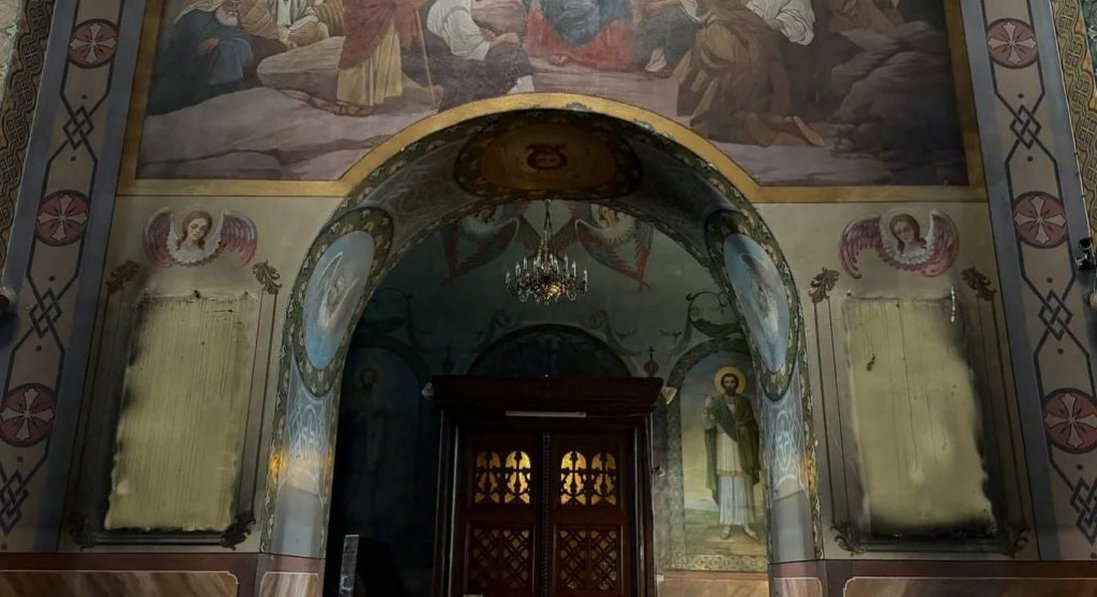 Що представники упц мп залишили по собі в Успенському соборі у Володимирі