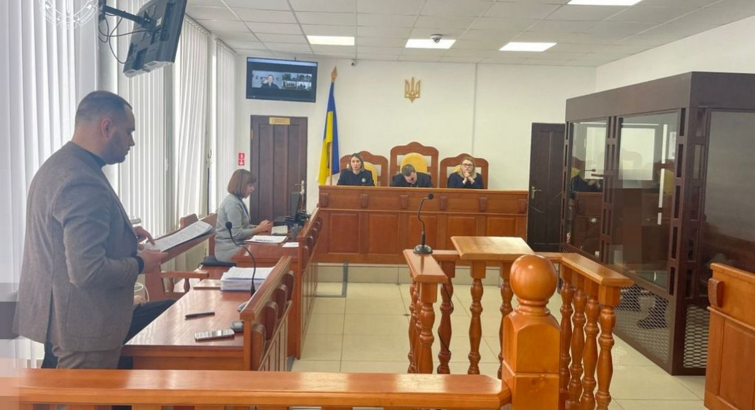 Волинянину, який упродовж 3 років ґвалтував доньок, забезпечили довічне ув’язнення