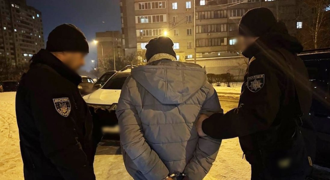 На Волині затримали 44-річного чоловіка за розбещення 12-річної дівчинки