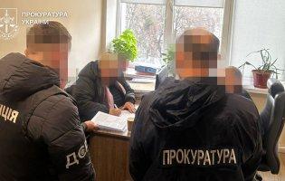 Директорку освітнього закладу на Волині підозрюють у розтраті майже 200 тис. грн