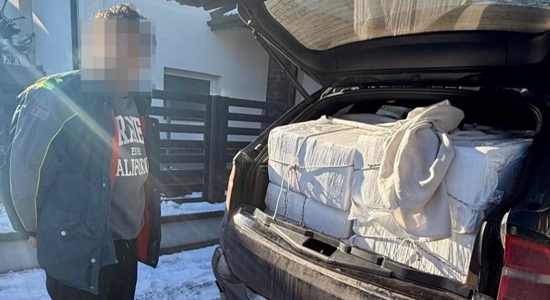 Контрабанда цигарок з білорусі повітряними кулями: у Польщі затримали 5 осіб