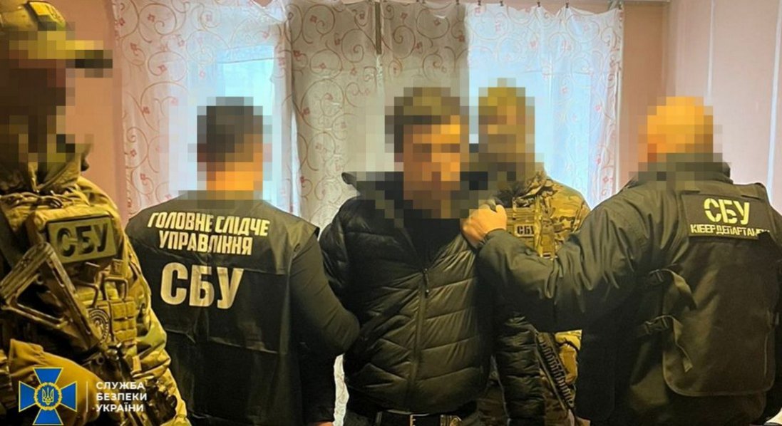 У Києві працівник банку «зливав» росії персональні дані клієнтів-військових