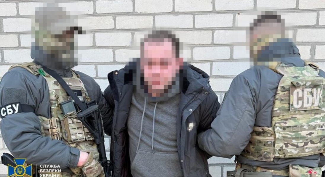 Працівник Укрзалізниці «зливав» окупантам дані українських військових