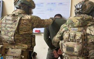 На Житомирщині затримали командувача логістики Повітряних сил та начальника СБУ за підозрою в корупції