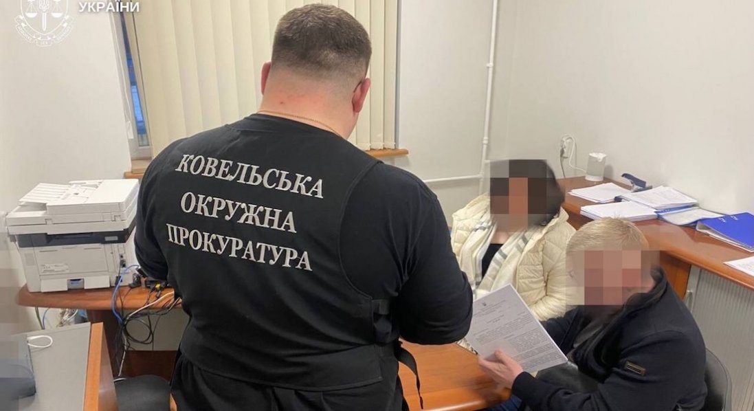 Повідомили про підозру депутатці сільської ради, через яку громада переплатила за генератори