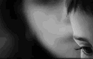 Мешканка Тернопільщини намагалася оскаржити вирок: вона виколола сину око