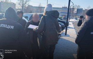 На Львівщині, Рівненщині та Волині викрили військових, які налагодили протиправні схеми отримання хабарів