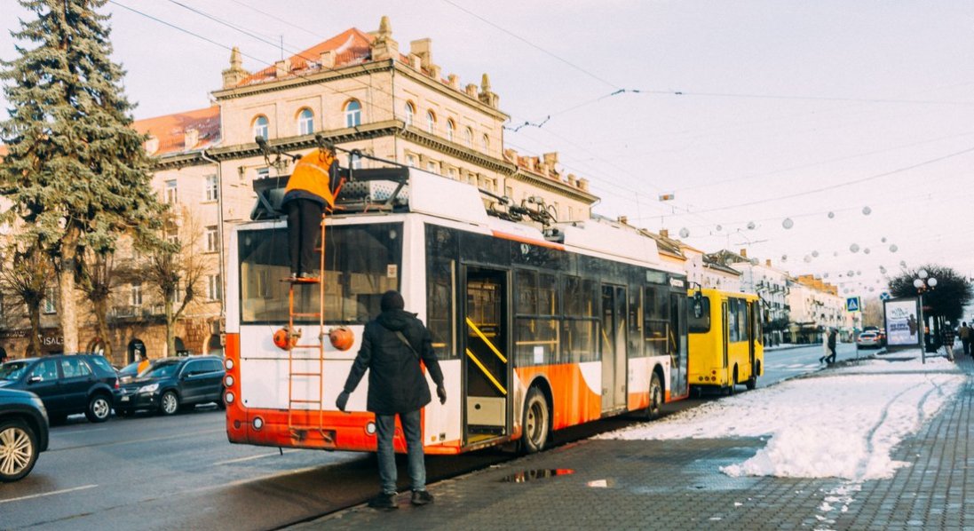 У Луцьку можуть підвищити вартість проїзду в тролейбусах