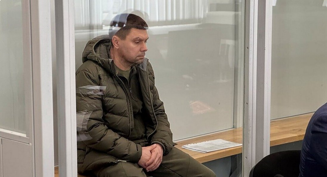 Укриття для літаків: командувача логістики ПС ЗСУ залишили під вартою