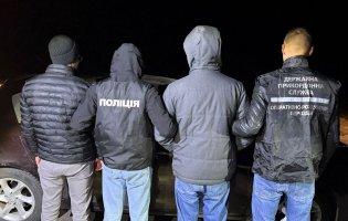 За $12 тисяч переправляв чоловіків: на Волині викрили схему