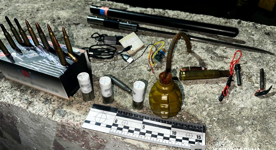 На Рівненщині затримали волинянина з гранатами та FPV-дроном