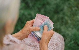 Пенсії по­українськи: чому одні ледве виживають, а в інших – сотні тисяч гривень