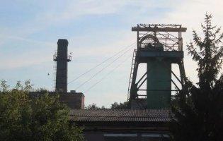 На Волині на шахті електрослюсару на руку впала частина обладнання