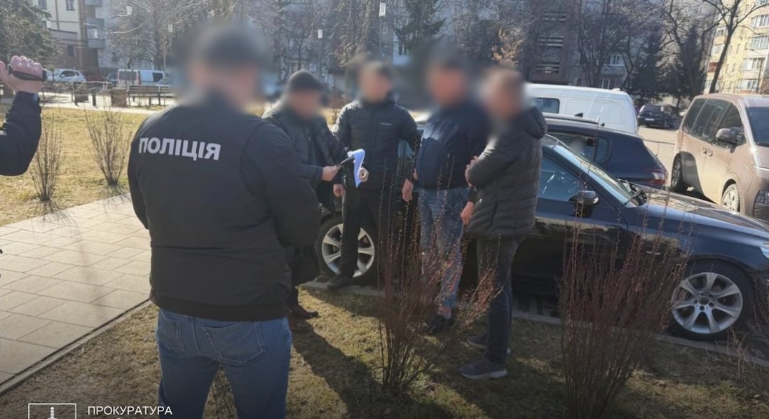 На Волині затримали військовослужбовця, який обіцяв допомогти уникнути мобілізації