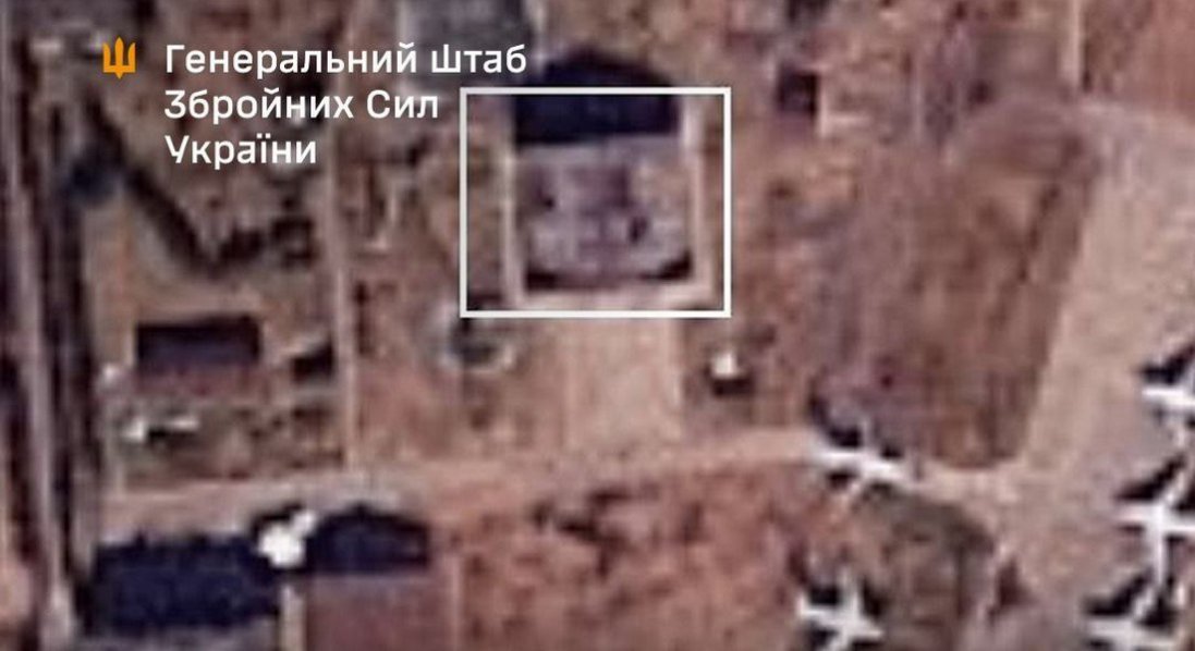 Захисники пошкодили літак рф А-50 під час атаки на авіаремонтний завод