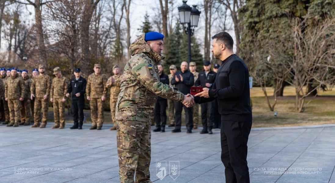 Зеленський нагородив командира 20 бригади «Любарт»