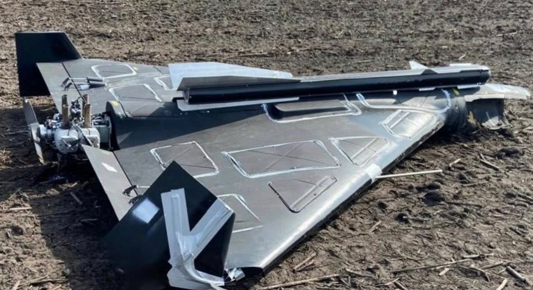 росіяни встановлюють макети ракет на «шахедах»