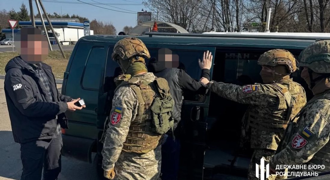За $15 тисяч з полігону додому: на Львівщині викрили схему дезертирства