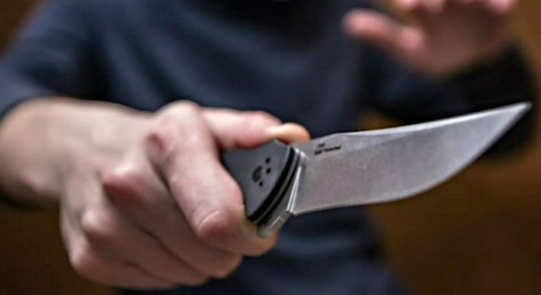 У Харкові військовому ТЦК завдали удару ножем у живіт