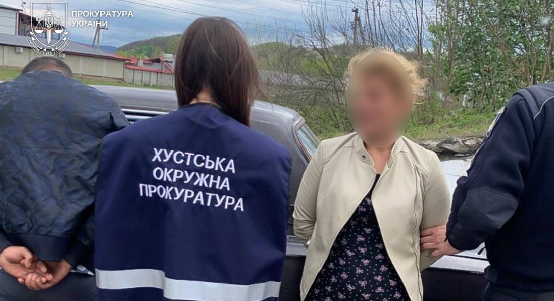 На Закарпатті затримали жінку, яка здала в «оренду» власних дітей