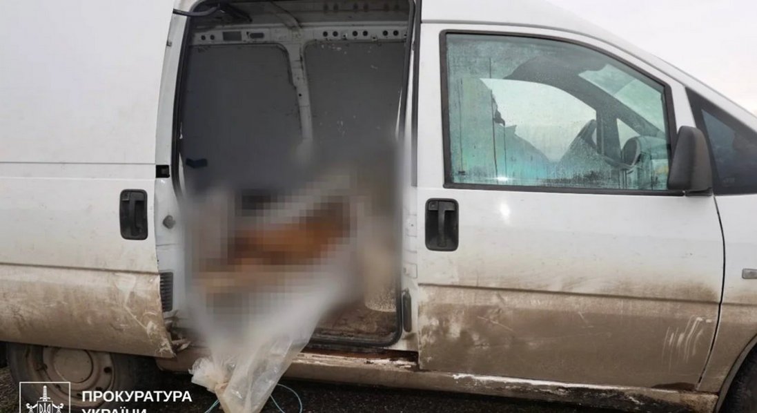 На Харківщині під час перевірки авто в чоловіка знайшли тіло тещі