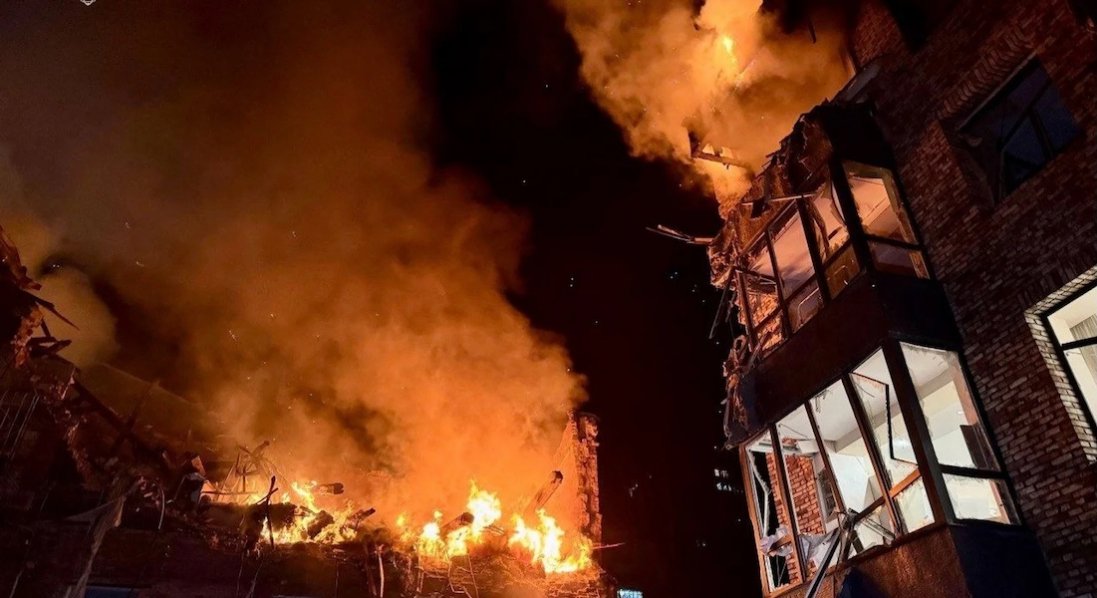 Головне про нічну масовану атаку по Україні