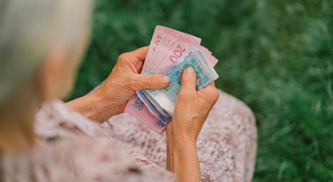 Яка на Волині середня пенсія