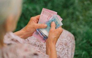 Яка на Волині середня пенсія