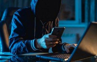 «Ваш рахунок під загрозою!»: Як не стати жертвою псевдобанківських шахраїв