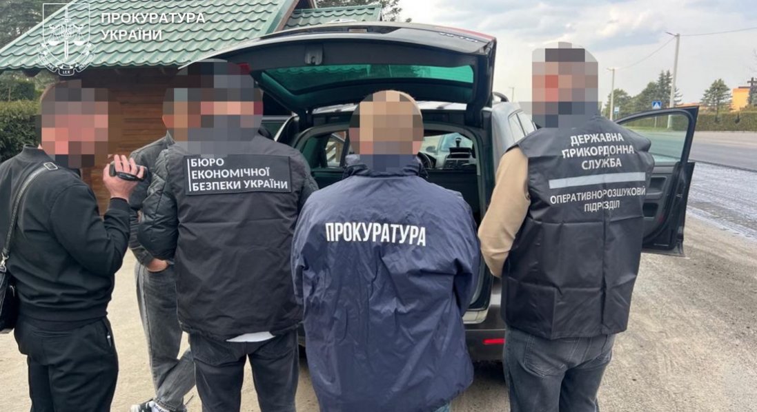 Контрабанда під виглядом гумдопомоги для ЗСУ: на Волині викрили схему незаконного ввезення автомобілів