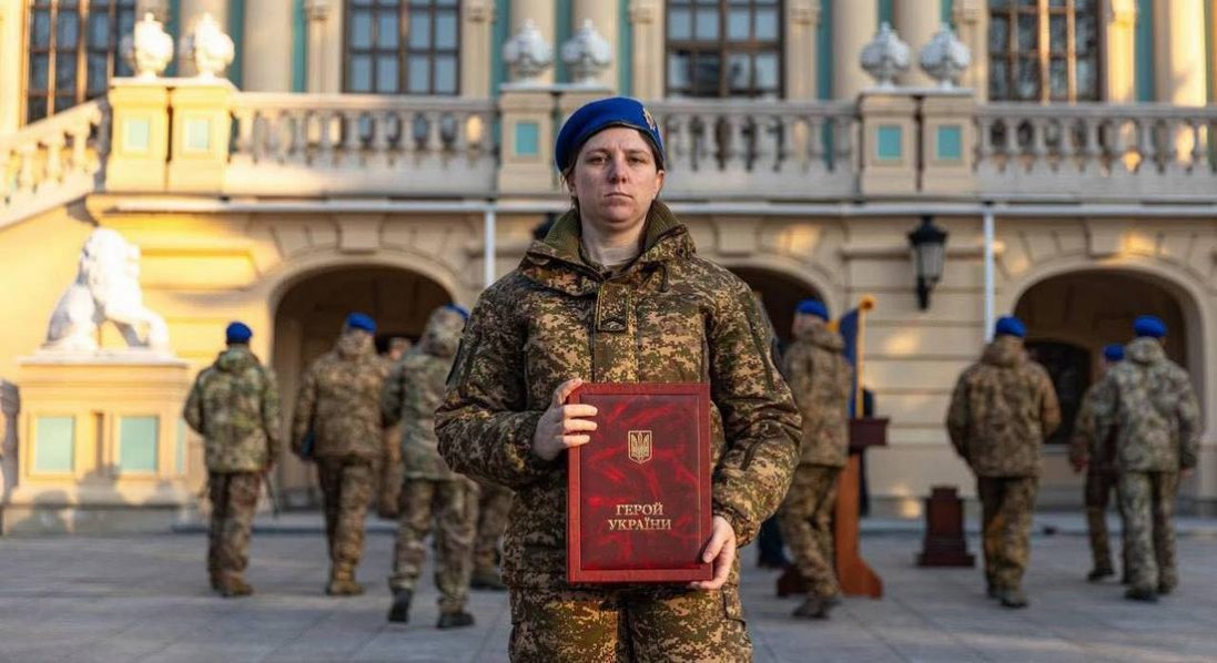 Уперше в історії Нацгвардії жінка стала Героєм України