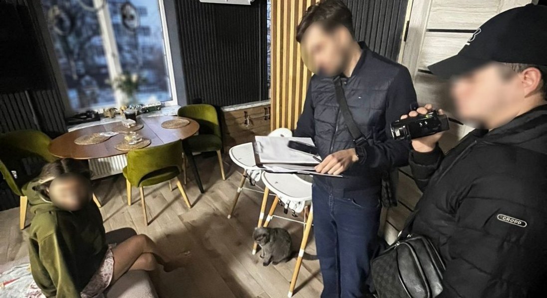 У Львові сестри влаштували бордель під прикриттям масажного салону
