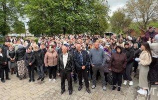 На Волині прихильники упц мп зірвали збори громади щодо переходу до ПЦУ