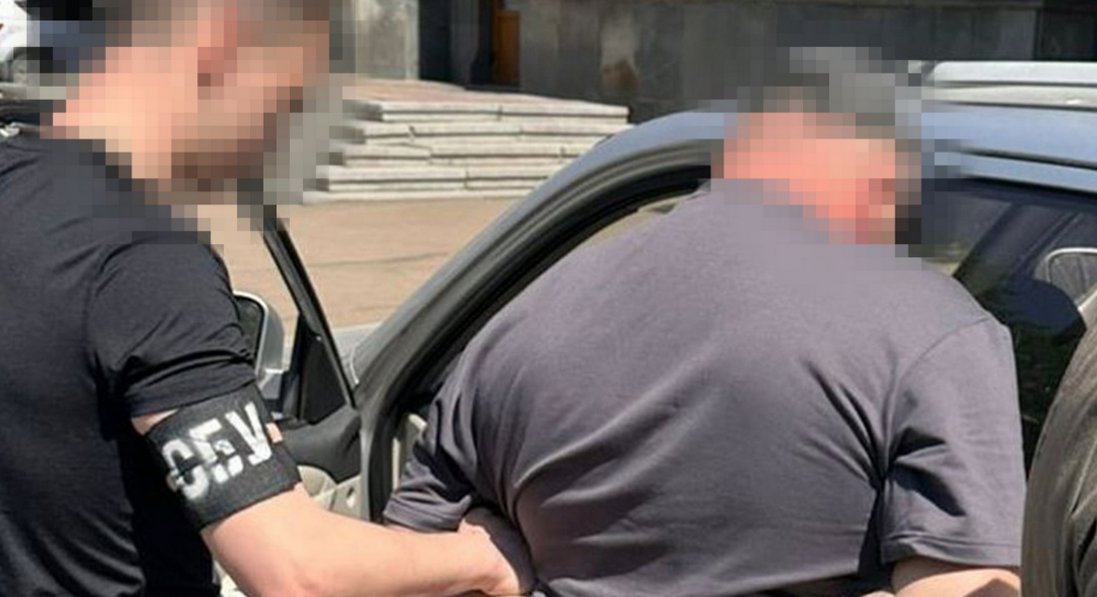 На Житомирщині затримали працівника ТЦК з Волині