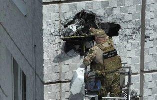 В Одесі 50-кілограмова частина «шахеда» застрягла у стіні багатоповерхівки
