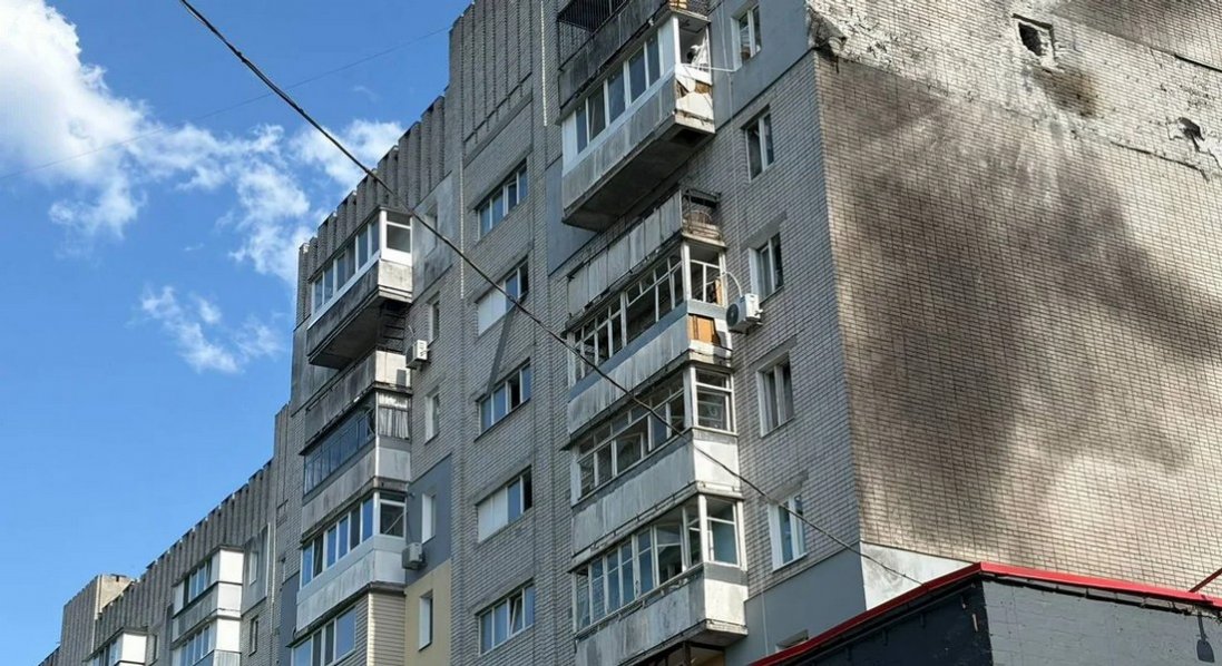 росіяни вдарили по багатоповерхівках у Дніпрі