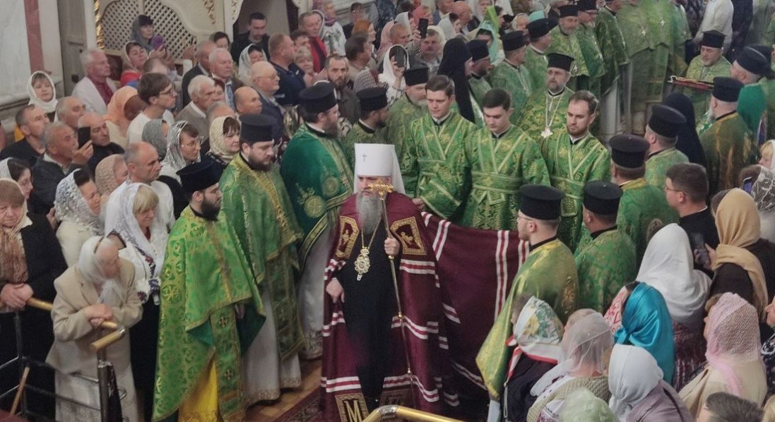 Епіфаній вперше очолив літургію у центральному храмі Луцька