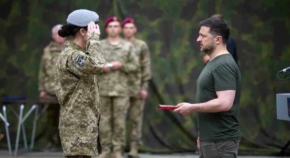 У Польщі заявили, що Зеленський має вибачитись за присвоєння імені Героїв УПА підрозділу ССО