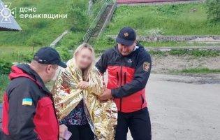 У Карпатах туристку вдарила блискавка