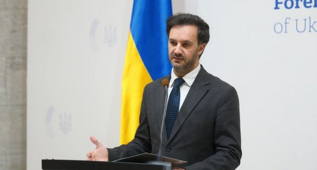 У Польщі осквернили могилу українського письменника