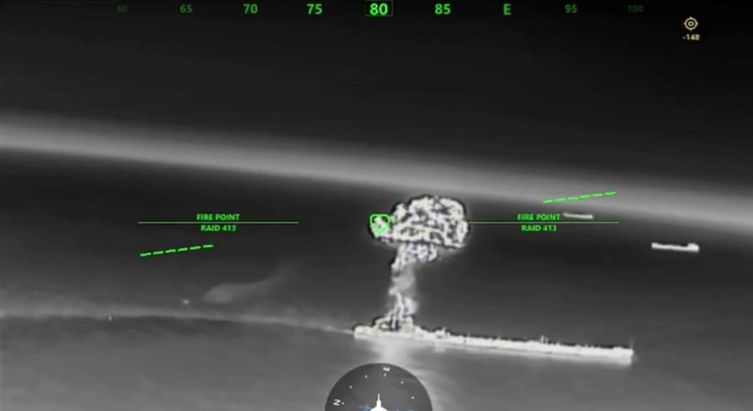 Українські дрони за ніч уразили ще дев’ять танкерів російського «тіньового флоту» — Мадяр