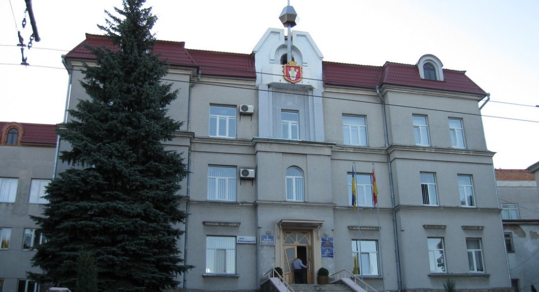 У Луцькраді звільнили заступницю міського голови і керуючого справами виконкому